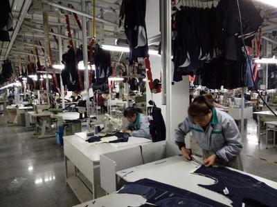 整合渠道，著力創(chuàng)新 諸暨紡織服裝產(chǎn)業(yè)的夾縫突圍之路